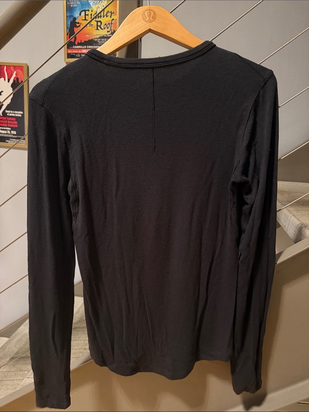 Lululemon Hold Tight Long Sleeve Shirt Black Size 6 - Picture 3 of 3